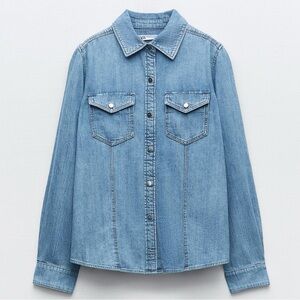 Zara Denim Button Down 🩵
